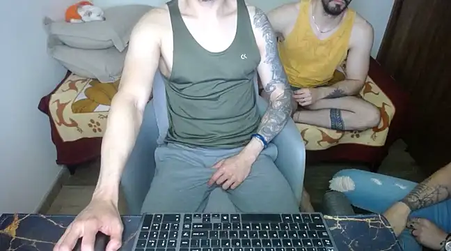 bossking017 online show from March 2025 05:02:02 PM