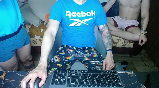 bossking017 online show from March 2025 03:30:02 AM