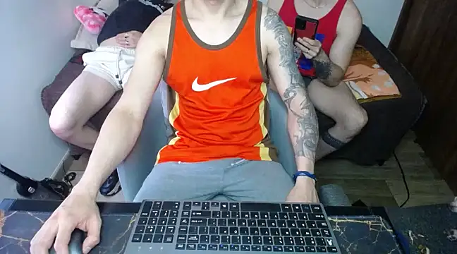 bossking017 online show from March 2025 12:39:02 PM