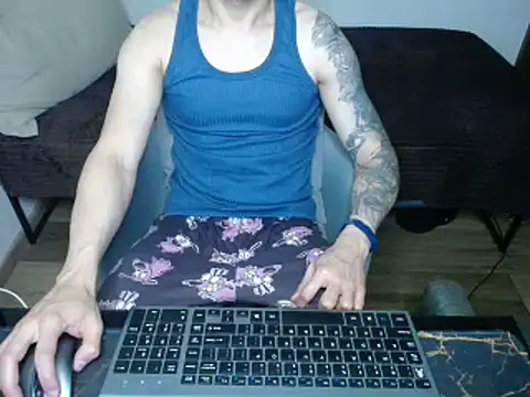 bossking017 online show from March 2025 02:18:02 AM