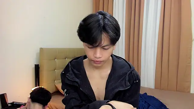 hotfreshdior online show from October 2025 07:48:02 PM