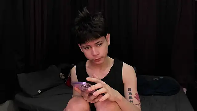 hotfreshdior online show from February 2026 05:01:01 PM