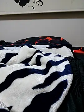 Koreanjjc online show from November 2025 04:28:01 PM