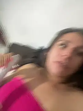 Isabelaa  online show from May 2026 10:46:02 PM