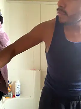 edddy23 online show from October 2025 08:05:01 PM