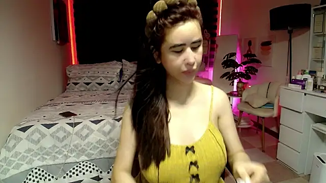 XhotcockcumXts online show from June 2026 12:41:02 AM