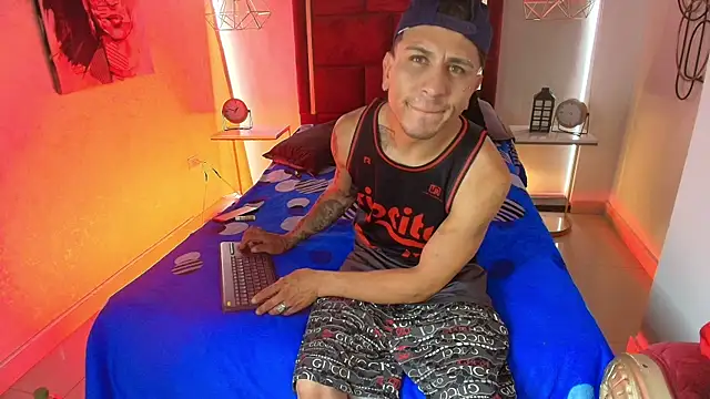 Thonixxx mr online show from April 2026 02:56:01 PM