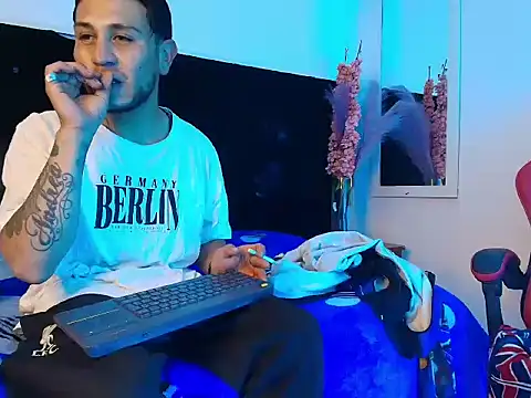 Thonixxx mr online show from March 2026 03:45:02 AM