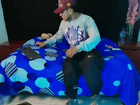 Thonixxx mr online show from March 2026 02:59:01 AM