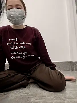 Snapshot of daisylouis chatting on March 2026 10:11:02 AM daisylouis online show from March 2026 10:11:02 AM