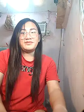 Snapshot of behappy4me chatting on March 2026 06:39:01 AM behappy4me online show from March 2026 06:39:01 AM