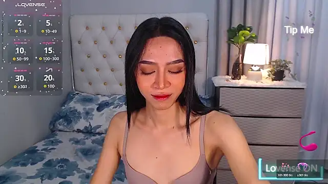 megumishemale x online show from December 2025 03:32:02 AM