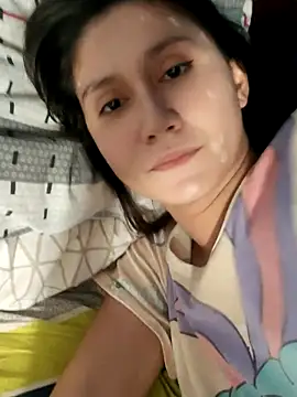 Snapshot of anne_smithe chatting on September 2025 03:32:02 AM anne smithe online show from September 2025 03:32:02 AM