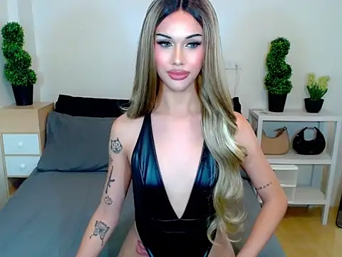 HorsecockMadison online show from May 2026 04:05:02 PM