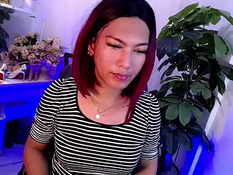Snapshot of Queensabbyvee chatting on September 2025 01:56:02 AM Queensabbyvee online show from September 2025 01:56:02 AM