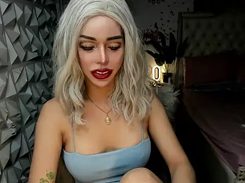 janecomander online show from November 2025 08:57:02 AM