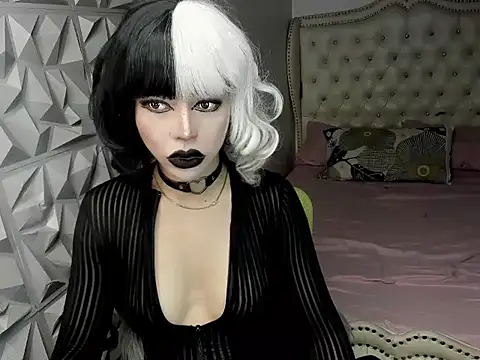 janecomander online show from May 2026 05:51:01 AM