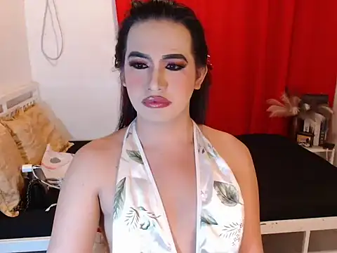 MaliaWang06 online show from July 2026 01:55:01 PM