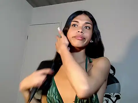 urcurlydiva online show from November 2025 04:32:02 PM