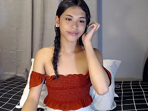 Snapshot of urcurlydiva chatting on January 2026 04:22:01 PM urcurlydiva online show from January 2026 04:22:01 PM