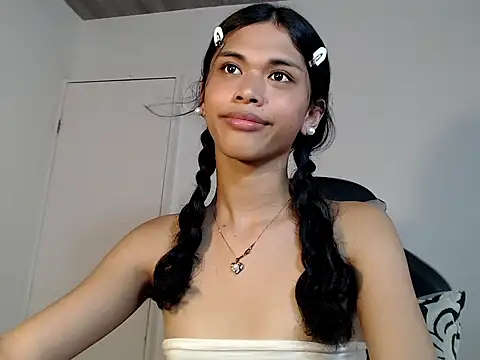 urcurlydiva online show from November 2025 05:44:02 AM