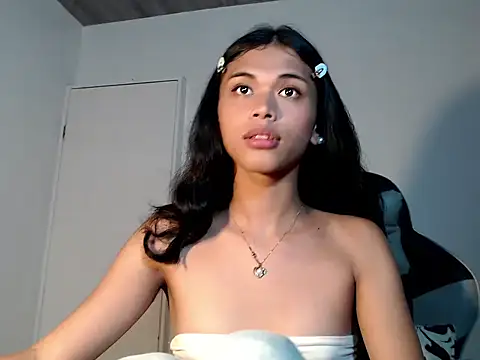 urcurlydiva online show from November 2025 04:22:02 PM