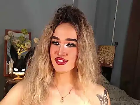 Snapshot of AleinaCroft chatting on September 2025 08:53:01 AM AleinaCroft online show from September 2025 08:53:01 AM