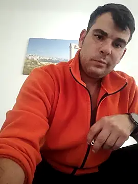 Snapshot of m702d-gr chatting on November 2025 10:19:02 AM m702d-gr online show from November 2025 10:19:02 AM