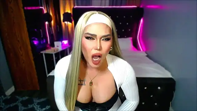 BigDickSelfsucker online show from July 2026 07:00:01 PM