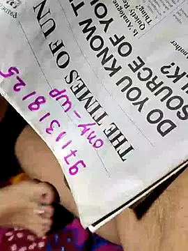 Snapshot of only-injoy chatting on November 2025 04:32:01 PM only-injoy online show from November 2025 04:32:01 PM