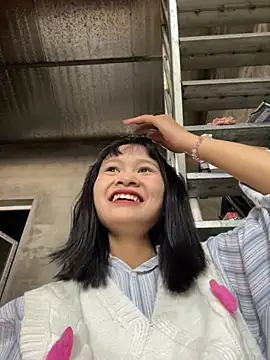 Snapshot of Daisy018 chatting on November 2025 06:17:02 AM Daisy018 online show from November 2025 06:17:02 AM