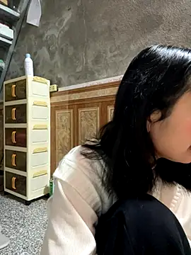 Snapshot of Daisy018 chatting on November 2025 02:11:01 AM Daisy018 online show from November 2025 02:11:01 AM