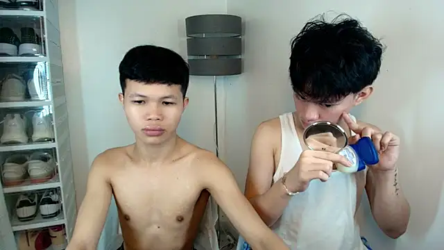 crazyasiantwink online show from September 2025 05:36:02 AM