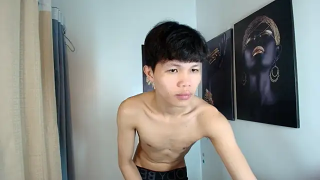 crazyasiantwink online show from December 2025 05:19:01 PM