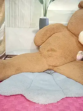 Lam-Di online show from March 2026 04:17:01 PM