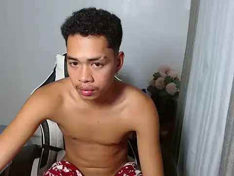 Snapshot of curlyasian_njxx chatting on April 2026 03:15:02 PM curlyasian njxx online show from April 2026 03:15:02 PM