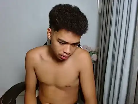 curlyasian njxx online show from June 2026 02:22:02 PM