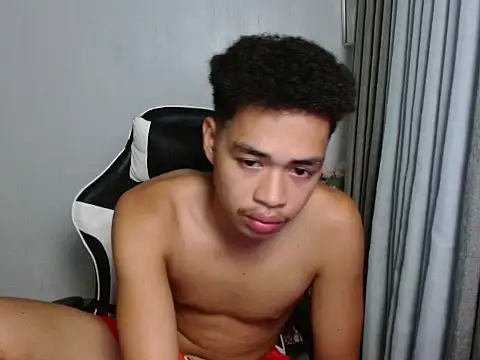 curlyasian njxx online show from June 2026 06:52:02 AM