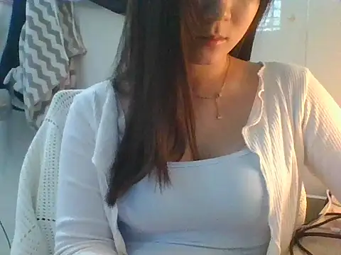 Linzly online show from March 2026 02:29:02 AM