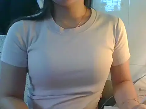 Linzly online show from December 2025 02:59:02 AM