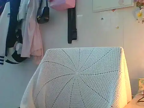 Linzly online show from February 2026 01:50:01 AM