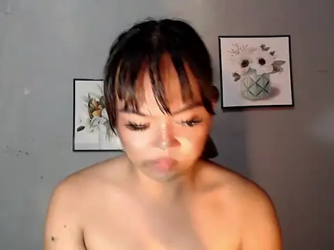 Snapshot of Asianblk_barbiedoll chatting on July 2026 04:24:02 AM Asianblk barbiedoll online show from July 2026 04:24:02 AM