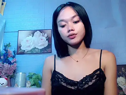 sexybabewarrior online show from May 2026 04:49:02 AM