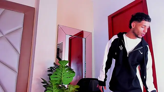 Thiagoferreti online show from March 2026 03:37:01 AM