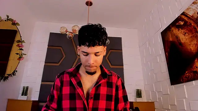 Thiagoferreti online show from November 2025 09:03:02 PM