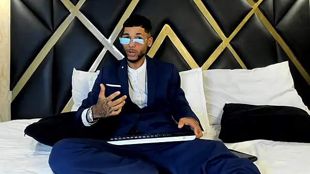 Thiagoferreti online show from February 2026 03:35:02 AM