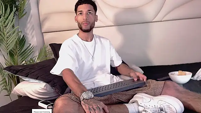 Thiagoferreti online show from April 2026 03:36:02 AM