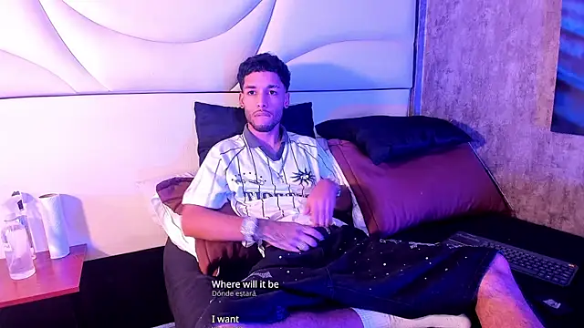 Thiagoferreti online show from May 2026 04:05:02 AM