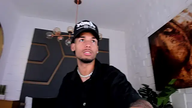 Thiagoferreti online show from November 2025 07:17:02 PM