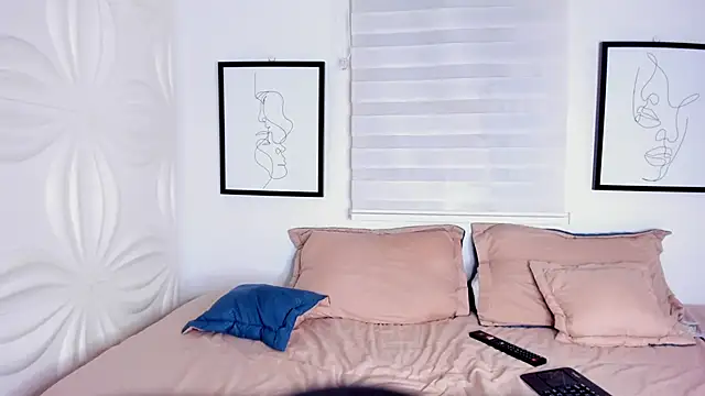 Thiagoferreti online show from December 2025 04:31:01 PM